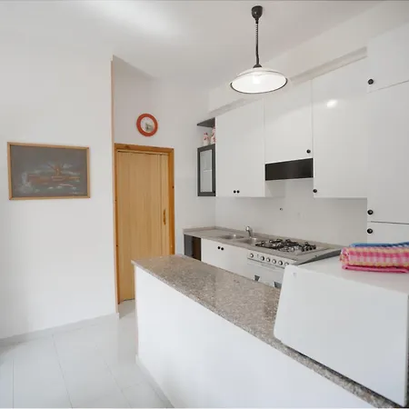 Leolu Zona אלגהרו