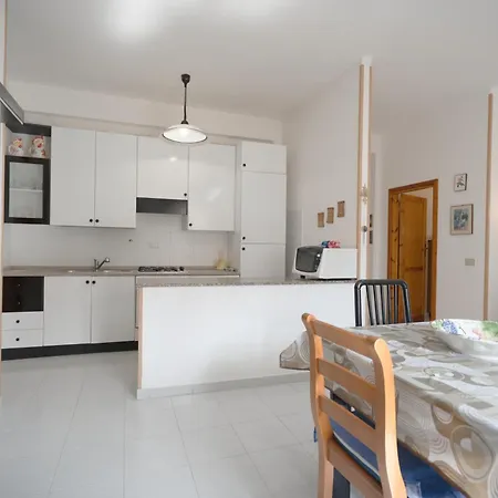 Leolu Zona Apartment *